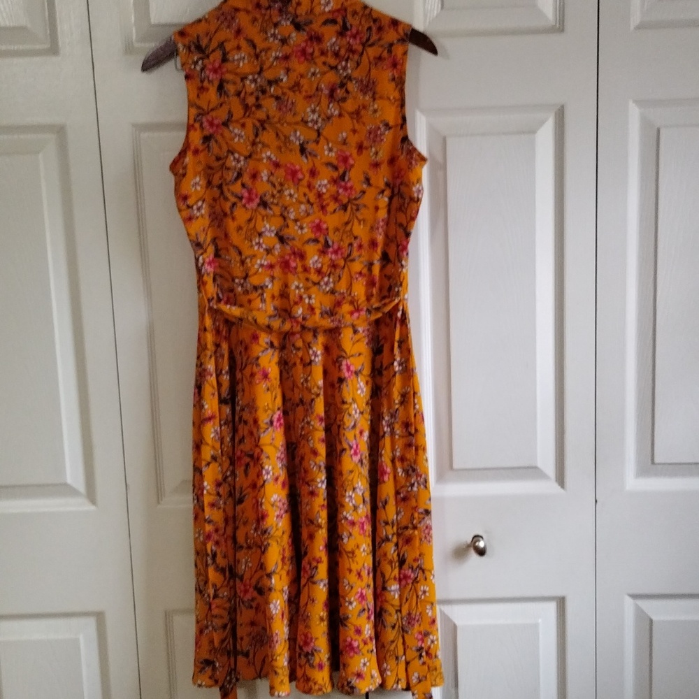 Nanette Lepore shirt dress sleeveless pin tuk floral pleated size 4 good conditi - Picture 8 of 11